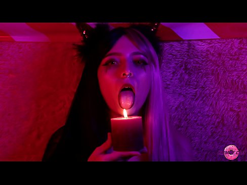 ❤️ ʻO ka Blowjob aloha mai Sexy Succubus me ka hoʻokō waha ❌ Porn video iā mākou haw.rexporn-com.ru